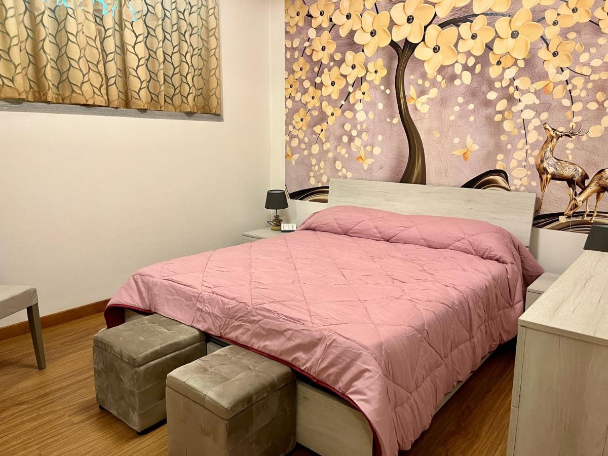Lukas Home Con Il Cuore Appartamento 3 Camere Al Piano Terra E Appartamento 1 Camera In Taverna Мероне Экстерьер фото