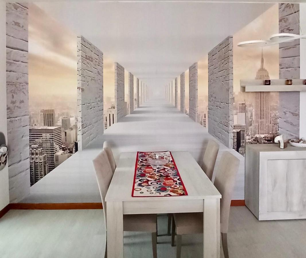 Lukas Home Con Il Cuore Appartamento 3 Camere Al Piano Terra E Appartamento 1 Camera In Taverna Мероне Экстерьер фото