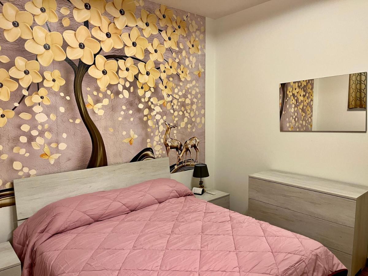 Lukas Home Con Il Cuore Appartamento 3 Camere Al Piano Terra E Appartamento 1 Camera In Taverna Мероне Экстерьер фото