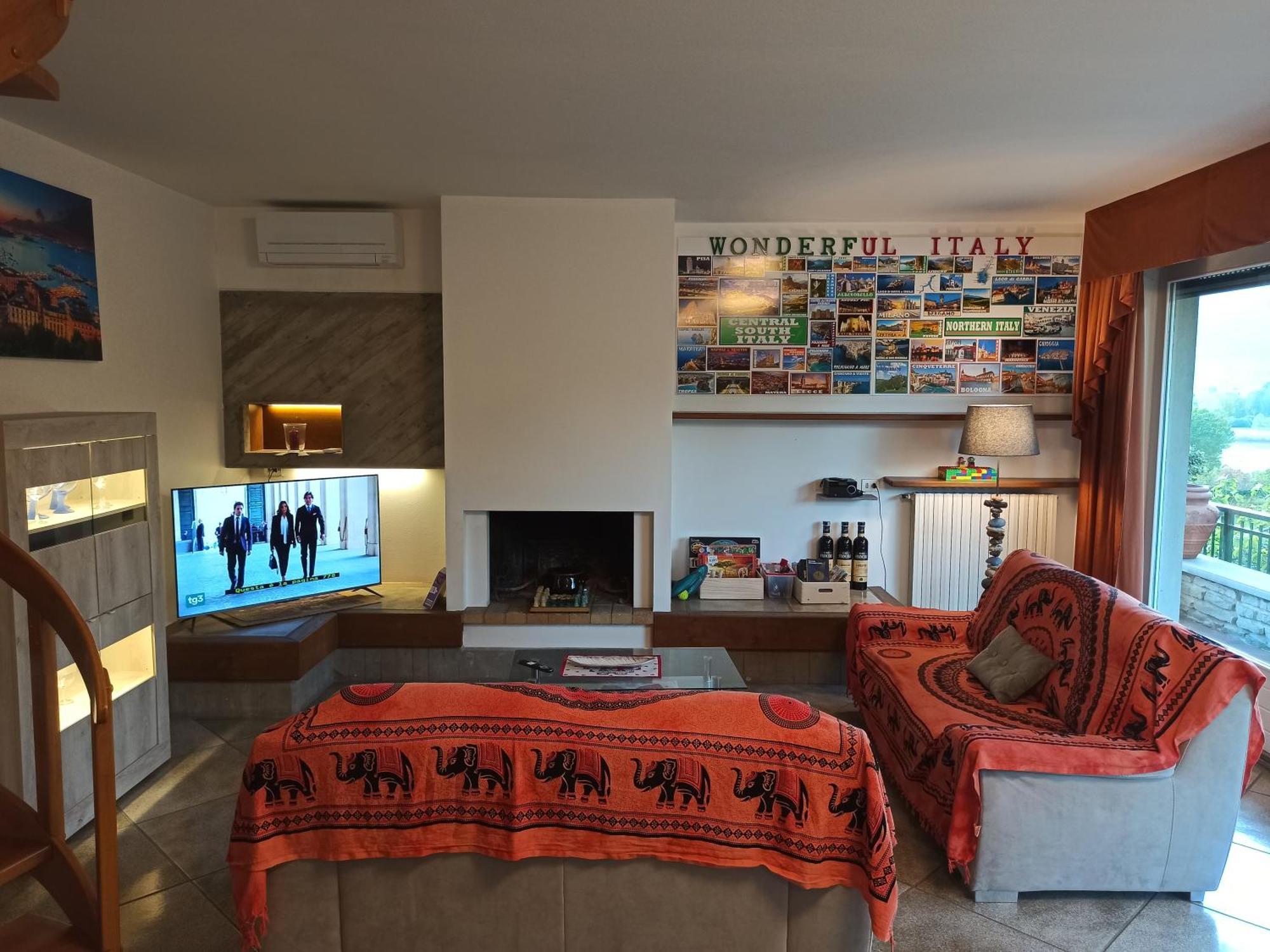 Lukas Home Con Il Cuore Appartamento 3 Camere Al Piano Terra E Appartamento 1 Camera In Taverna Мероне Экстерьер фото